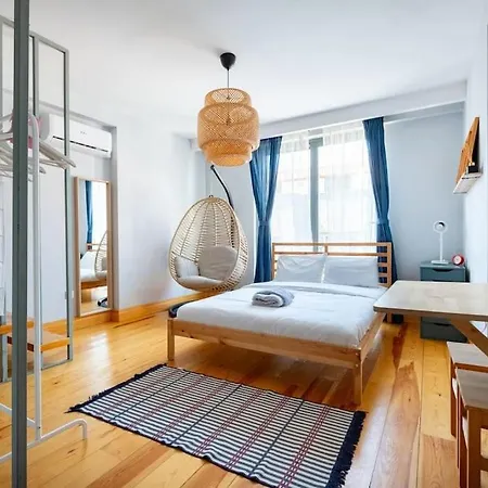 펜션 House With 5 Floor And Elevator