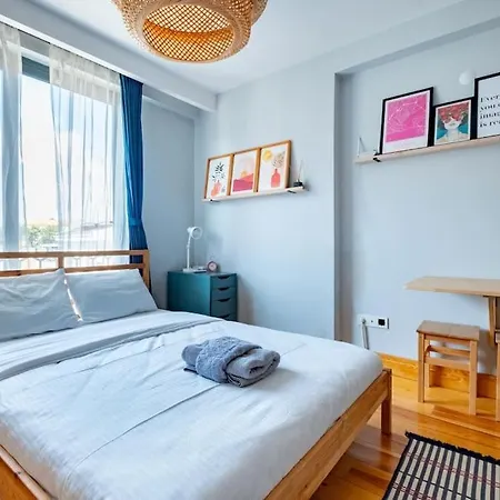 펜션 House With 5 Floor And Elevator