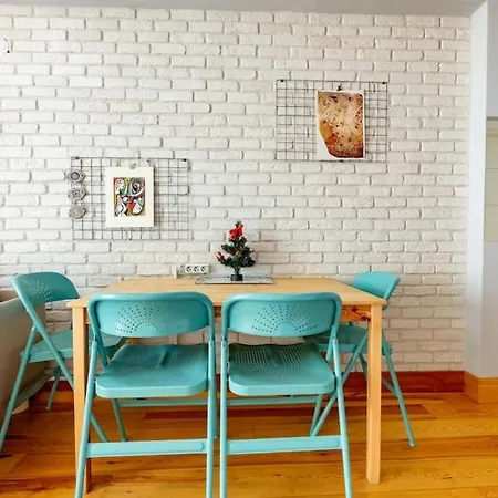 펜션 House With 5 Floor And Elevator *
